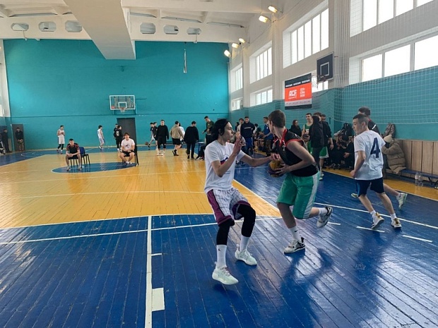 30  января студенты Башкирского экономико-юридического колледжа приняли участие в городских соревнованиях по баскетболу